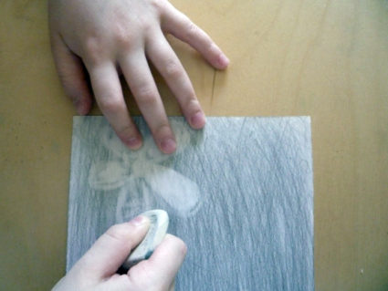 Рисование ластиком по штриховке